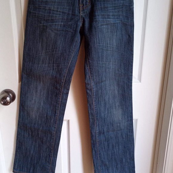 Jeans - Picture 2 of 2